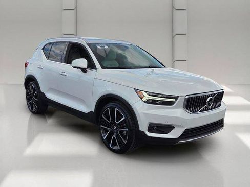 Used 2022 Volvo XC40 T5 Inscription w/ Advanced Package AWD/4WD image 7