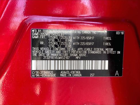 Used 2018 Toyota RAV4 LE image 36