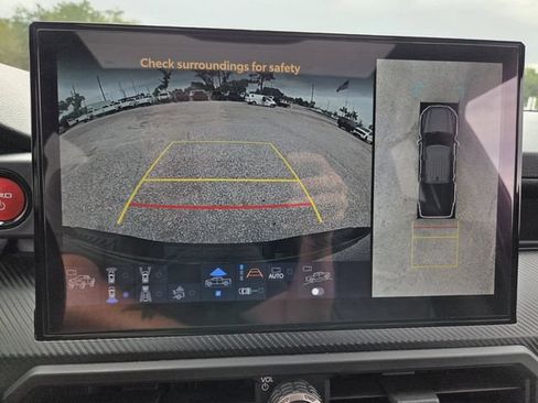 Used 2024 Toyota Tacoma TRD Pro AWD/4WD image 26