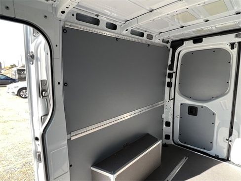 New 2025 Mercedes-Benz Sprinter 2500 image 34