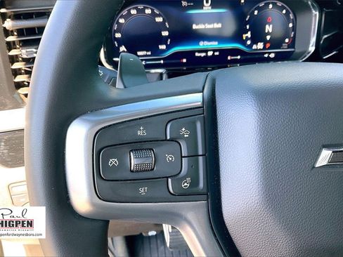 Used 2025 Chevrolet Silverado 1500 RST image 18