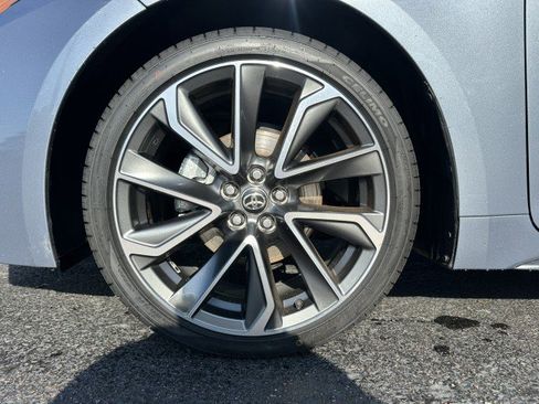 Used 2021 Toyota Corolla XSE image 12