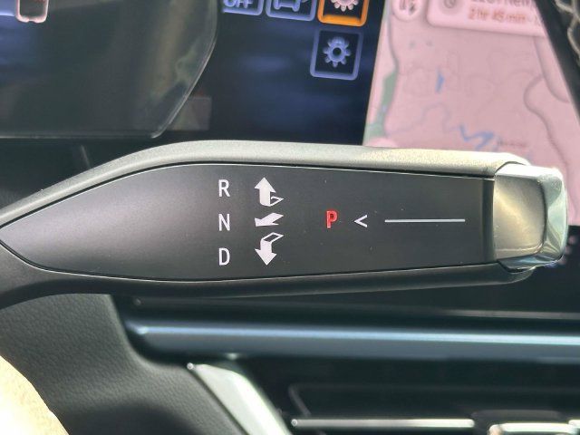 Used 2024 Chevrolet Equinox EV LT FWD image 20