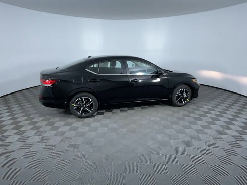 New 2025 Nissan Sentra SV image 9