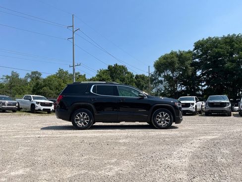 Used 2023 GMC Acadia SLT w/ Preferred Package AWD/4WD image 6