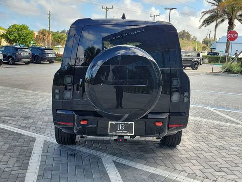 New 2026 Land Rover Defender 130 X image 4