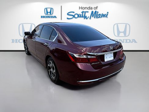 Used 2017 Honda Accord LX image 5