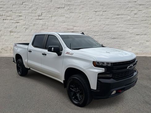 Used 2021 Chevrolet Silverado 1500 LT Trail Boss w/ Convenience Package II image 7