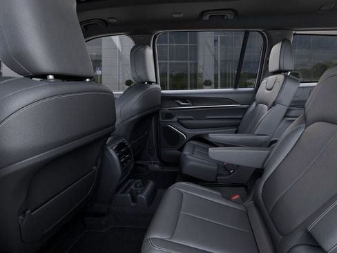 New 2026 Jeep Grand Cherokee L Limited image 23