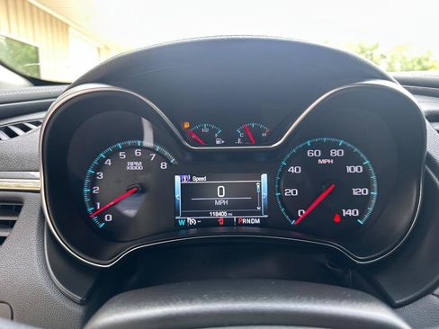 Used 2019 Chevrolet Impala Premier FWD image 12