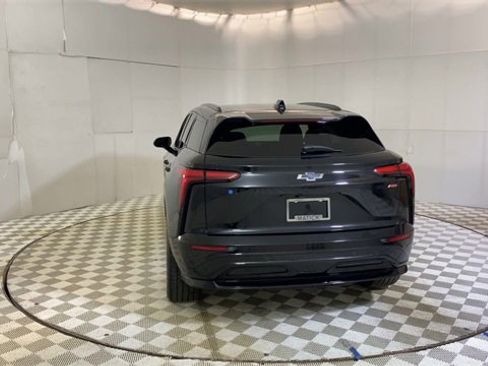 Used 2024 Chevrolet Blazer EV RS image 7