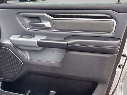 Used 2022 RAM 1500 Big Horn AWD/4WD image 11