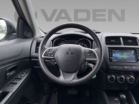 Used 2024 Mitsubishi Outlander Sport AWD image 9