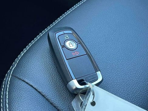 Used 2020 Ford EcoSport Titanium image 36