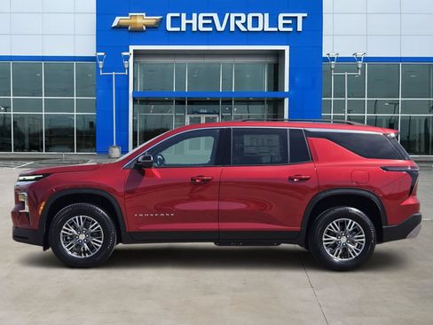 New 2027 Chevrolet Traverse LT FWD image 3