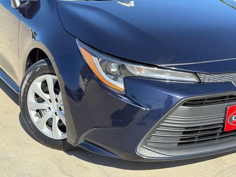 Used 2024 Toyota Corolla LE FWD image 3