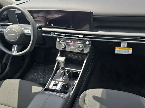 New 2026 Hyundai Tucson SE FWD image 11