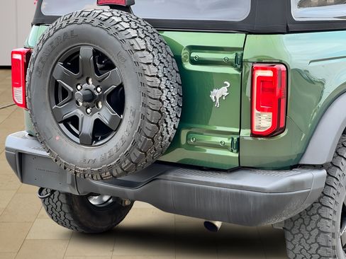 Used 2023 Ford Bronco Black Diamond AWD/4WD image 35