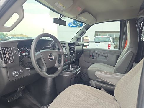 Used 2017 GMC Savana 2500 w/ All Terrain Package RWD image 17