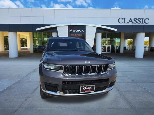 Used 2024 Jeep Grand Cherokee L Laredo AWD/4WD image 2