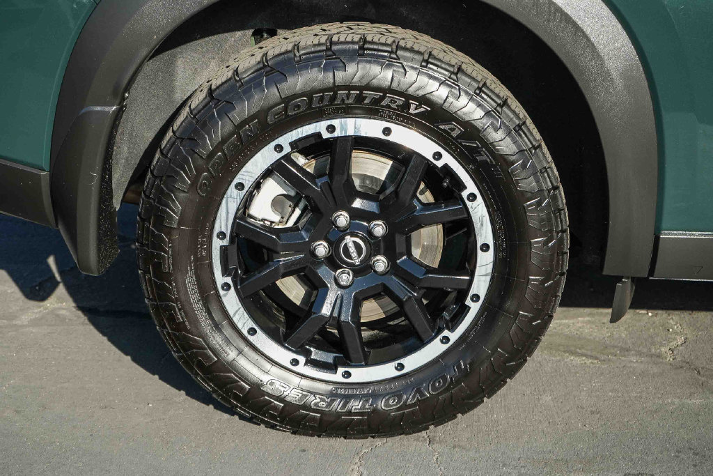 Used 2025 Nissan Pathfinder Rock Creek AWD/4WD image 13