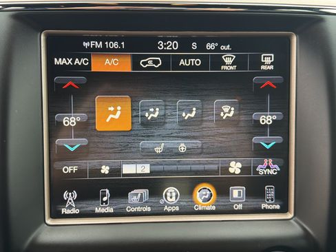 Used 2017 Jeep Grand Cherokee Limited w/ Trailer Tow Group IV AWD/4WD image 22