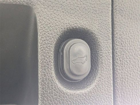 Used 2020 Chevrolet Tahoe LT image 31