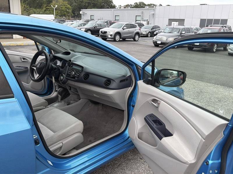Used 2010 Honda Insight EX image 17