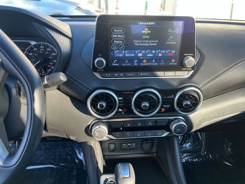 Used 2025 Nissan Sentra SV image 21