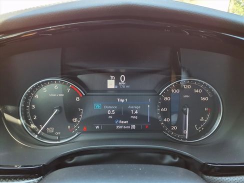 Certified 2023 Cadillac XT5 Sportv AWD/4WD image 30