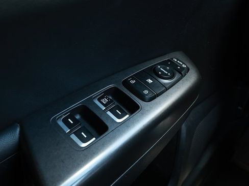 Used 2020 Kia Sportage S FWD image 18