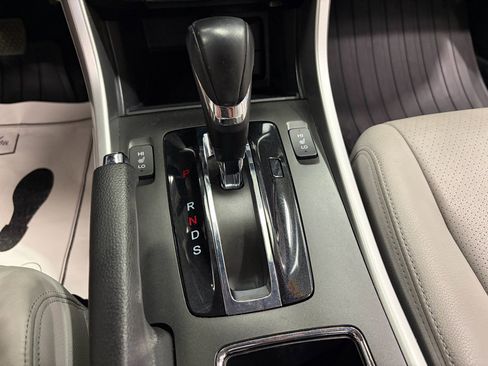 Used 2014 Honda Accord EX-L image 26