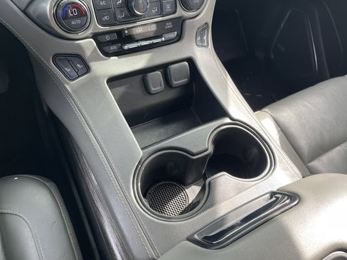 Used 2019 Chevrolet Tahoe LT image 25