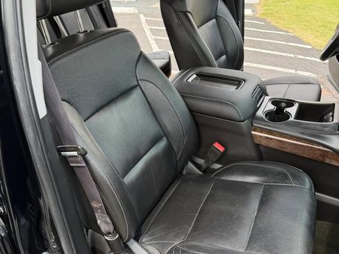 Used 2016 Chevrolet Tahoe LT RWD image 17