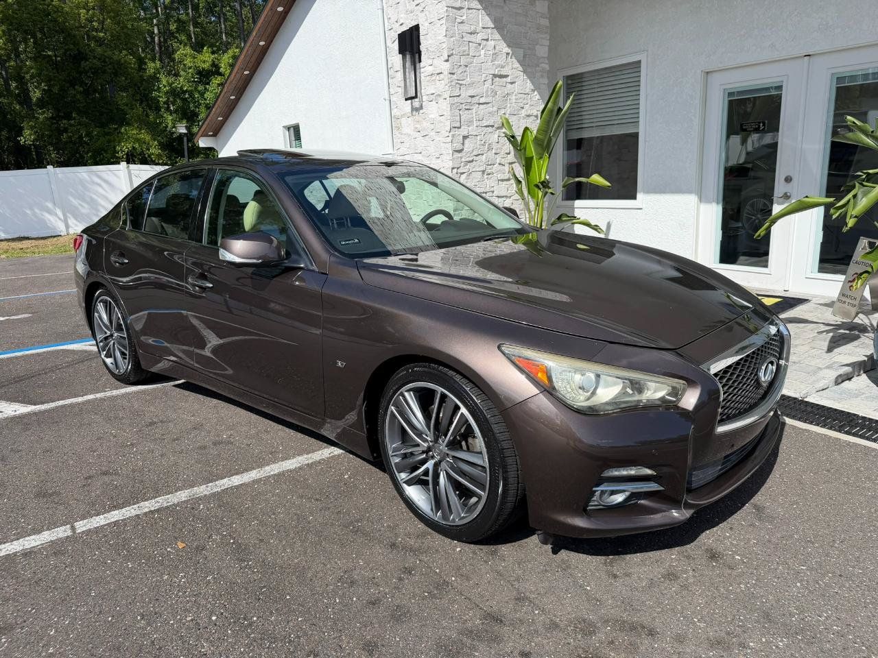 Used 2014 INFINITI Q50 Premium w/ Technology Package RWD image 22