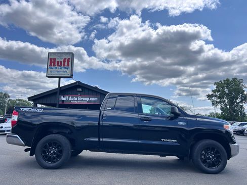 Used 2014 Toyota Tundra SR5 AWD/4WD image 11