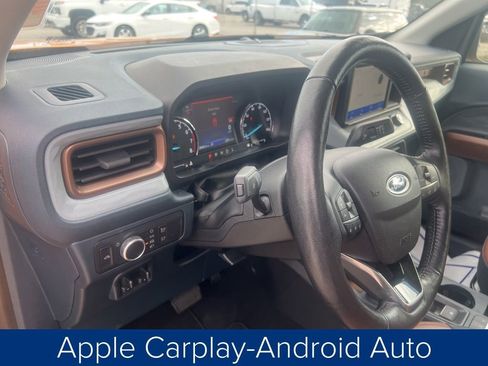 Used 2022 Ford Maverick Lariat w/ Lariat Luxury Package image 16