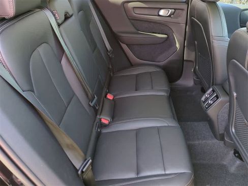 Used 2026 Volvo XC40 B5 Plus w/ Protection Package Premier image 20