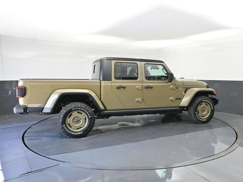 New 2026 Jeep Gladiator Willys AWD/4WD image 15