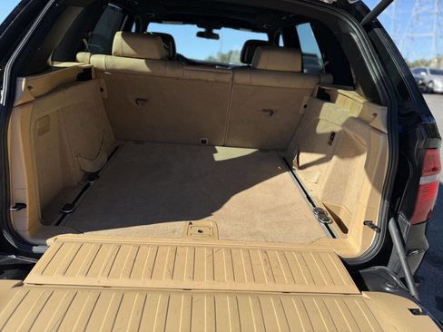 Used 2010 BMW X5 xDrive48i AWD/4WD image 9