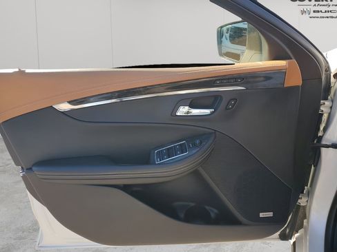 Used 2014 Chevrolet Impala LTZ image 26