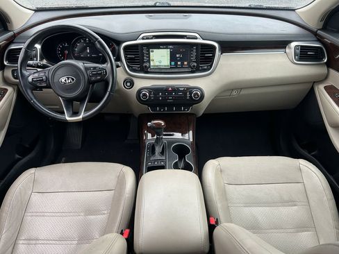 Used 2016 Kia Sorento EX w/ EX Touring Package AWD/4WD image 32