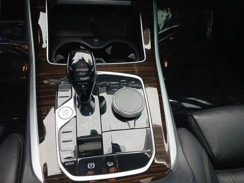 Used 2021 BMW X5 xDrive40i w/ M Sport Package image 25