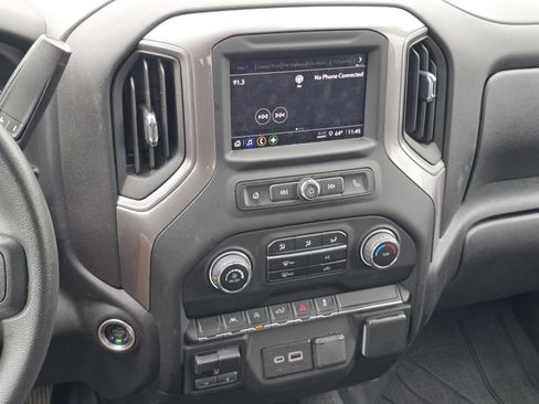 Used 2024 Chevrolet Silverado 1500 Custom w/ Rally Edition AWD/4WD image 32