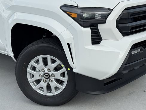 New 2026 Toyota Tacoma SR5 AWD/4WD image 10