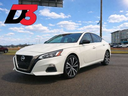 Used 2022 Nissan Altima 2.5 SR
