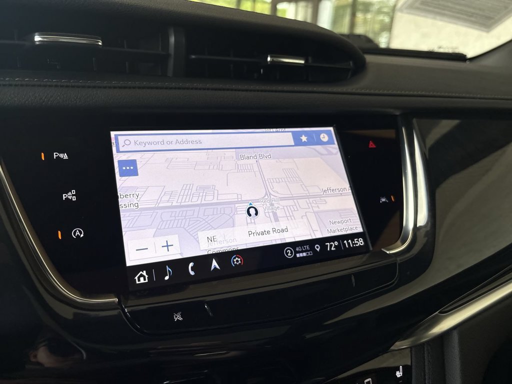 Certified 2023 Cadillac XT6 Premium Luxury w/ Technology Package FWD image 14