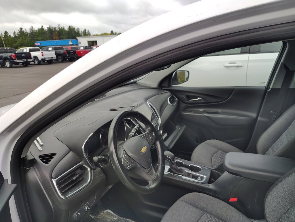 Used 2024 Chevrolet Equinox LT AWD/4WD image 12