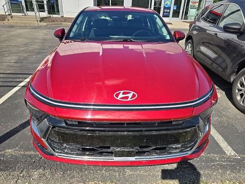 Used 2024 Hyundai Sonata SEL FWD image 3
