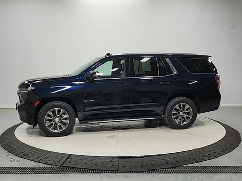 Used 2022 Chevrolet Tahoe LT w/ Luxury Package AWD/4WD image 4